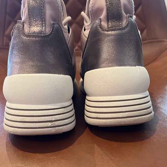 Rare find Kendall +Kylie sneakers worn a couple times in great condition. - Picture 3 of 4